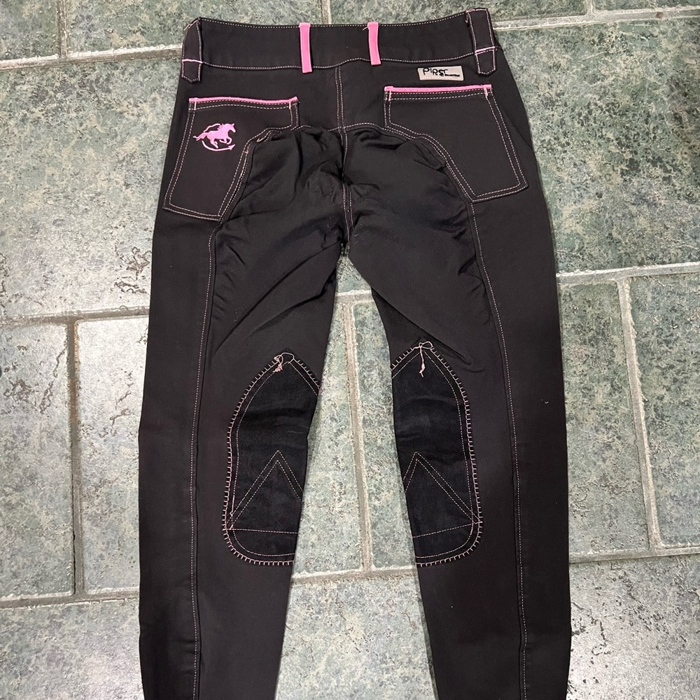 Various Size 26 breeches. Smartpak piper, Tredstep Symphony, Irideon, Tuffrider - Picture 10 of 16